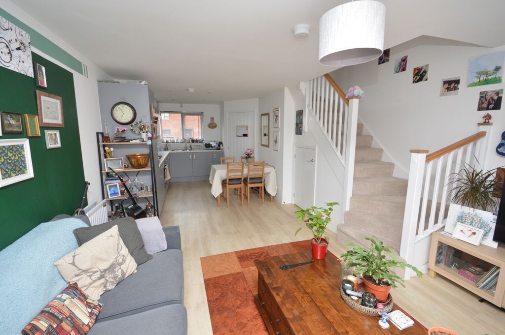 Property photo 2 of 15 2 - Picture No. 29