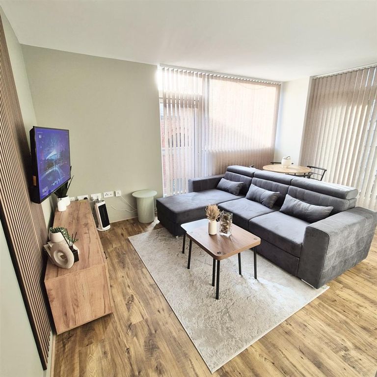 Property photo 1 of 44 c13273A6-5E71-4ee0-A142-308001d99E6E.Jpg