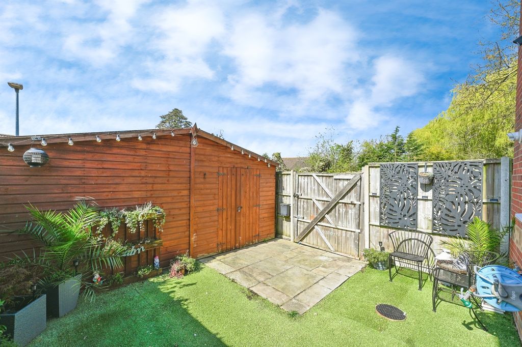 Property photo 2 of 14