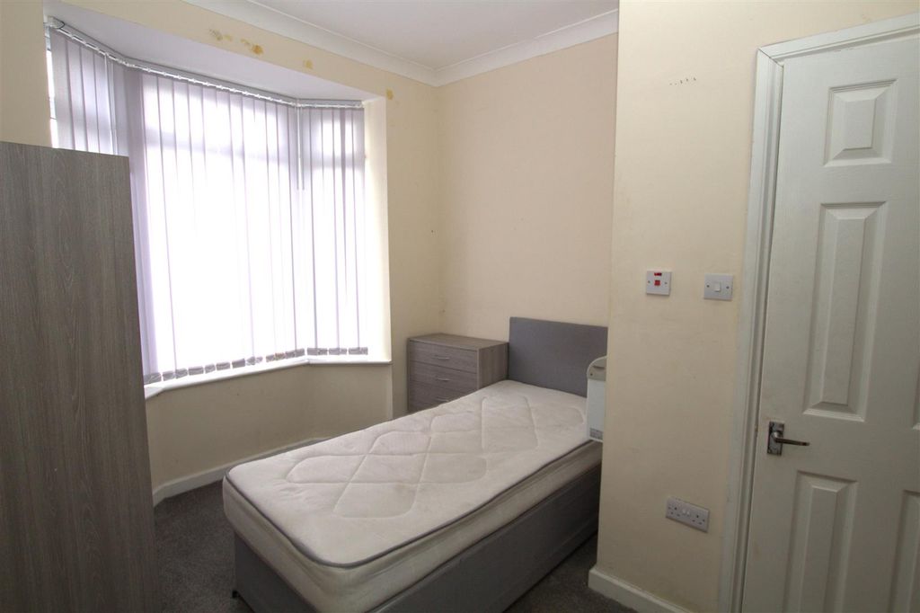 Property photo 1 of 1 14 Outram R1.Jpg