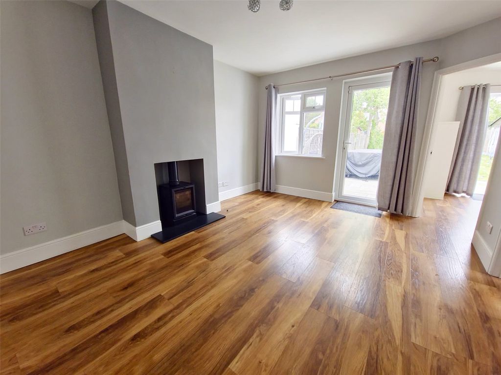 Property photo 3 of 11 Picture No. 09