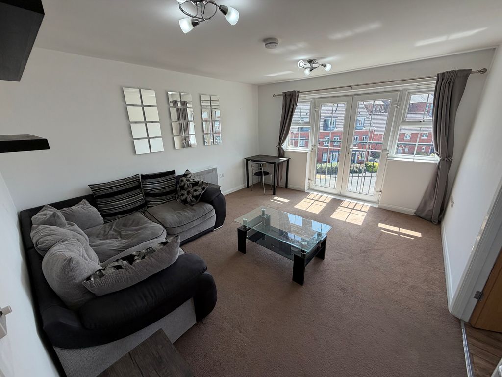 Property photo 2 of 9 3