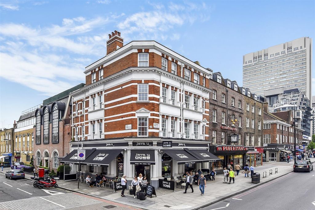 Property photo 1 of 7 Spacephoto-2.Jpg