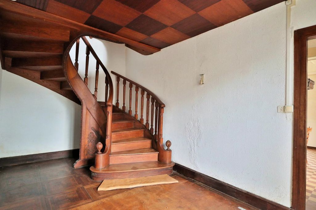 Property photo 2 of 18 F8A2F417A7028B152d2837A727714F4B_3E22982Da2_1920-Big