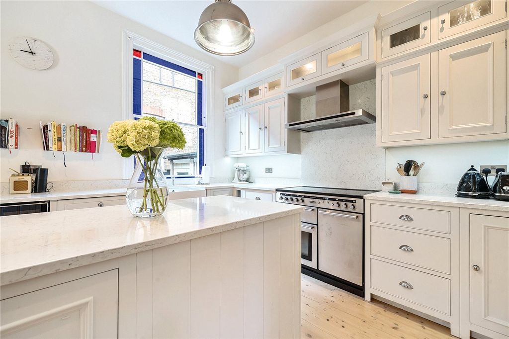 Property photo 3 of 21 Picture No. 42