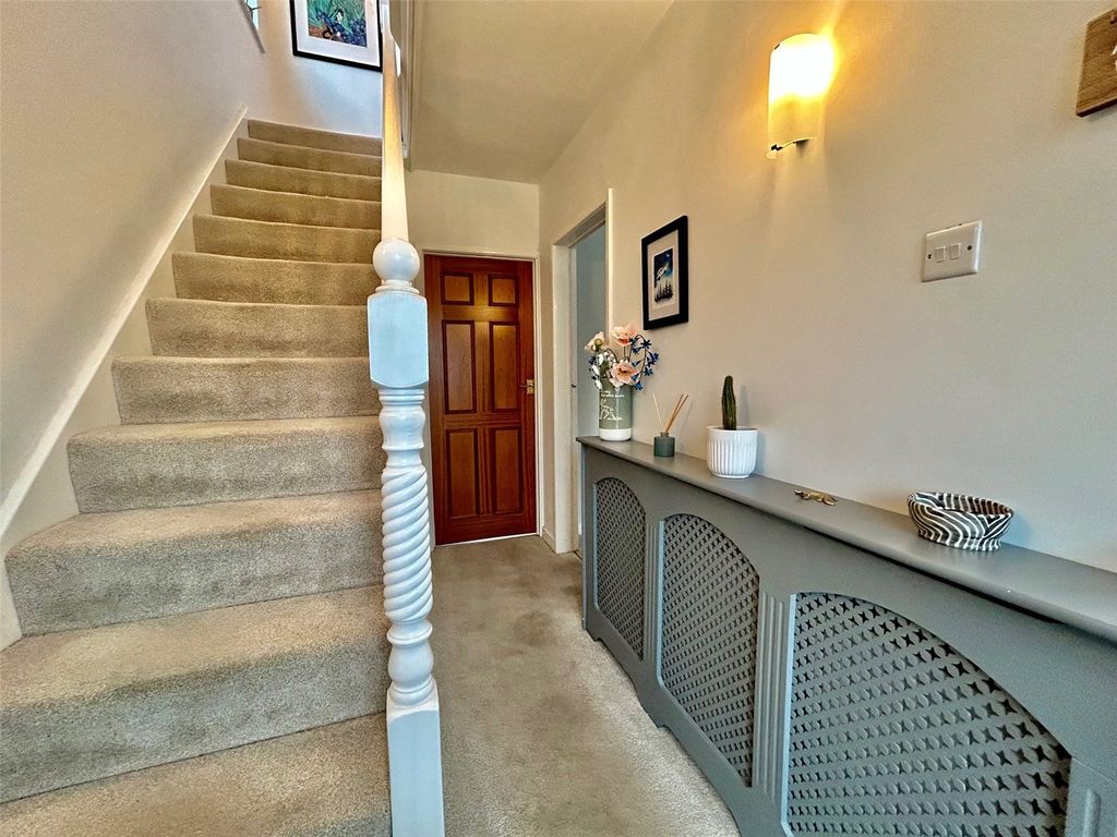 Property photo 2 of 20 Hallway