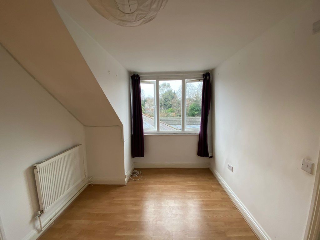 Property photo 3 of 4 Bedroom