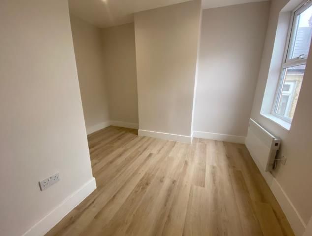 Property photo 3 of 5 Bedroom 1