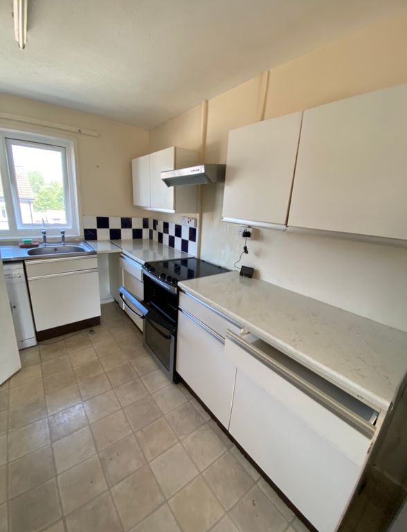 Property photo 1 of 5