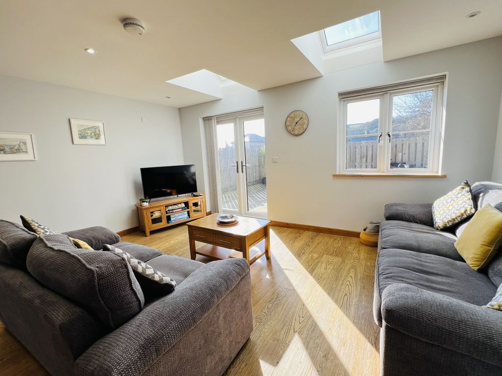 Property photo 2 of 13 Gallery