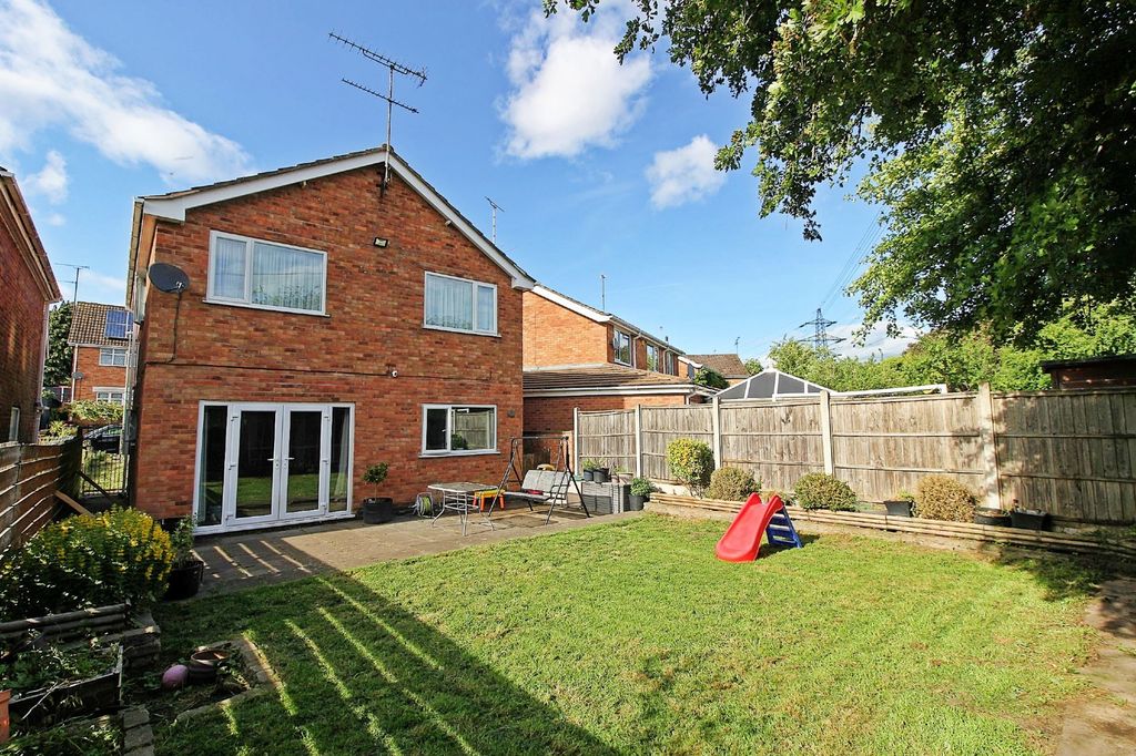 Property photo 1 of 2