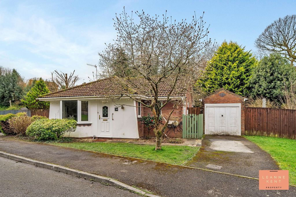 Property photo 1 of 37