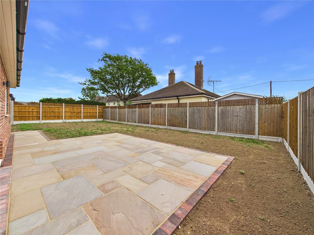 Property photo 2 of 13 Picture No. 12