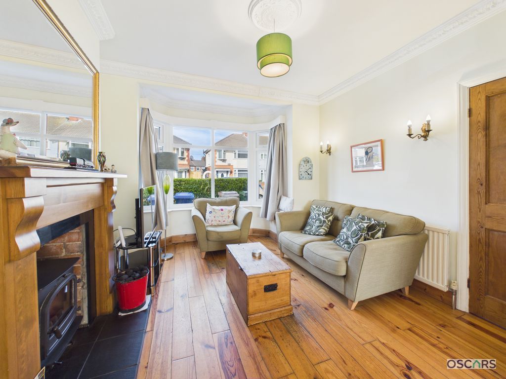 Property photo 3 of 15 Photo 8