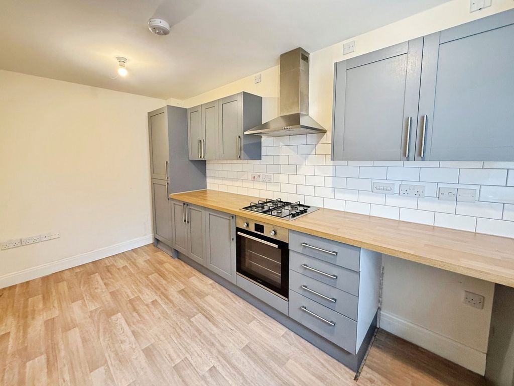 Property photo 3 of 14 Picture No. 08