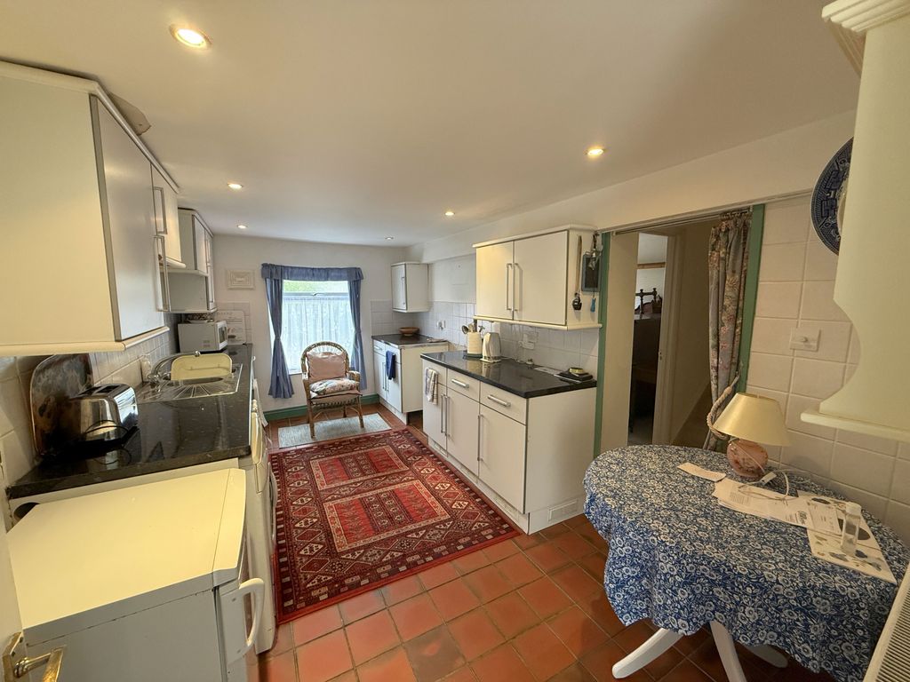 Property photo 3 of 20 Gallery