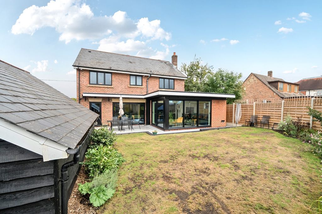 Property photo 2 of 16 Picture No. 50