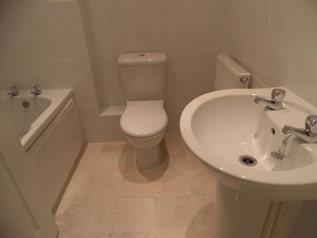 Property photo 3 of 6