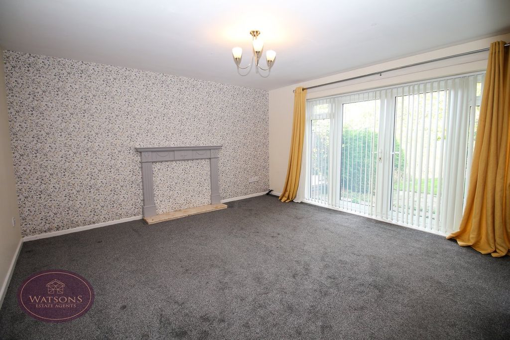 Property photo 2 of 30