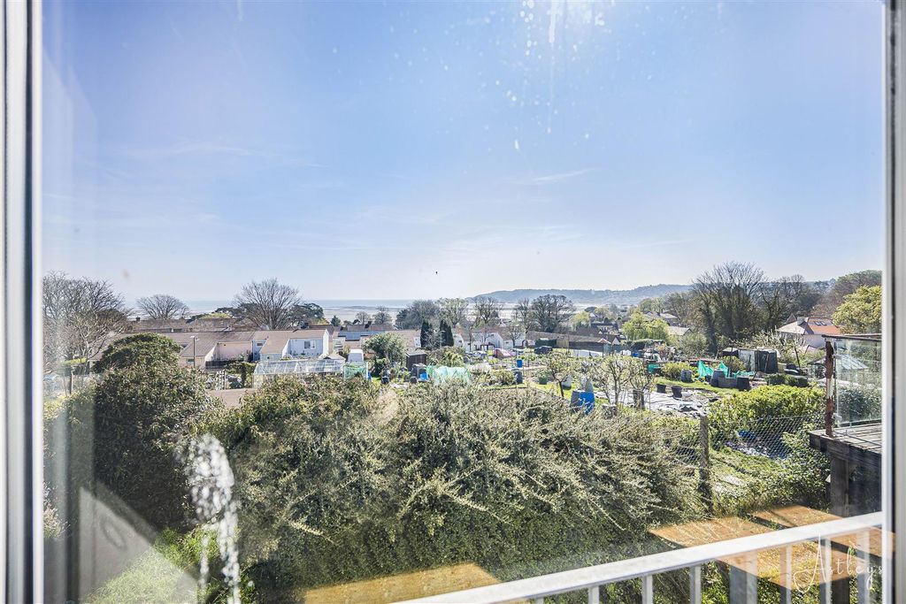Property photo 2 of 14 View