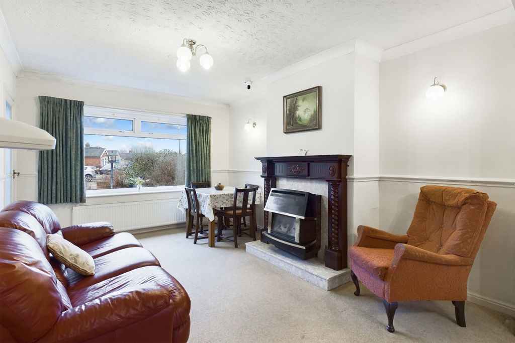 Property photo 3 of 13 Cam03162G0-Pr0208-Still001