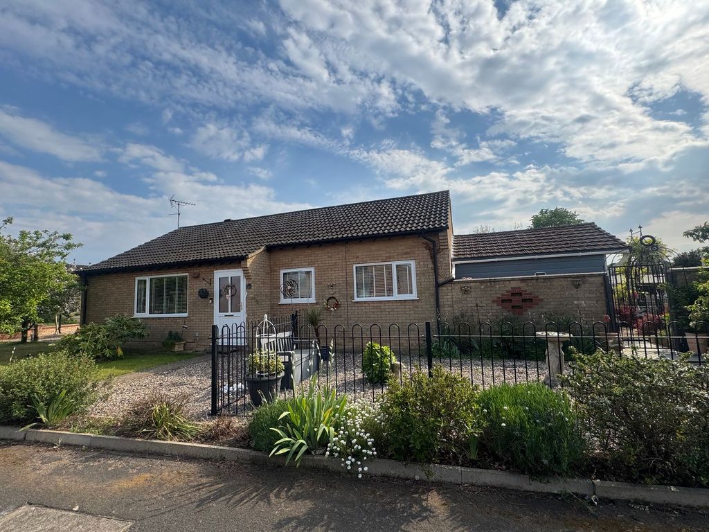 Property photo 1 of 14
