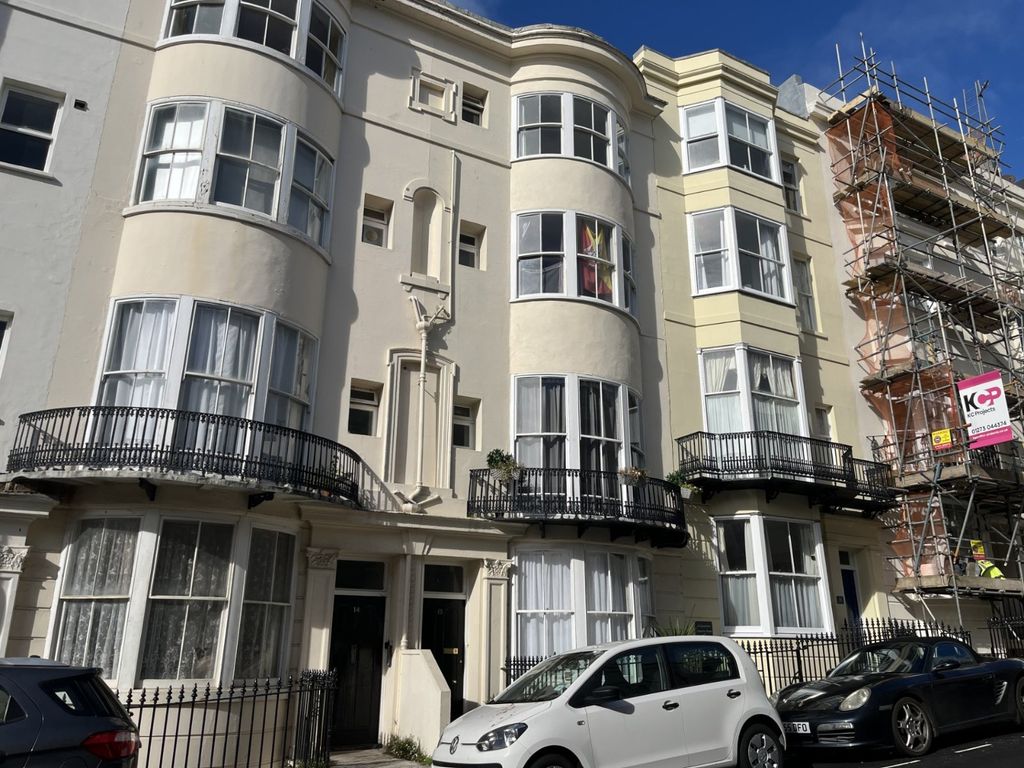 Property photo 1 of 8 Picture No. 12