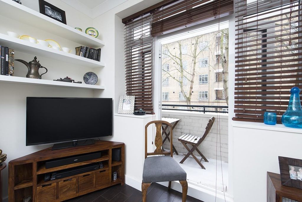 Property photo 3 of 9