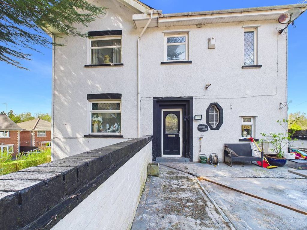 Property photo 1 of 53