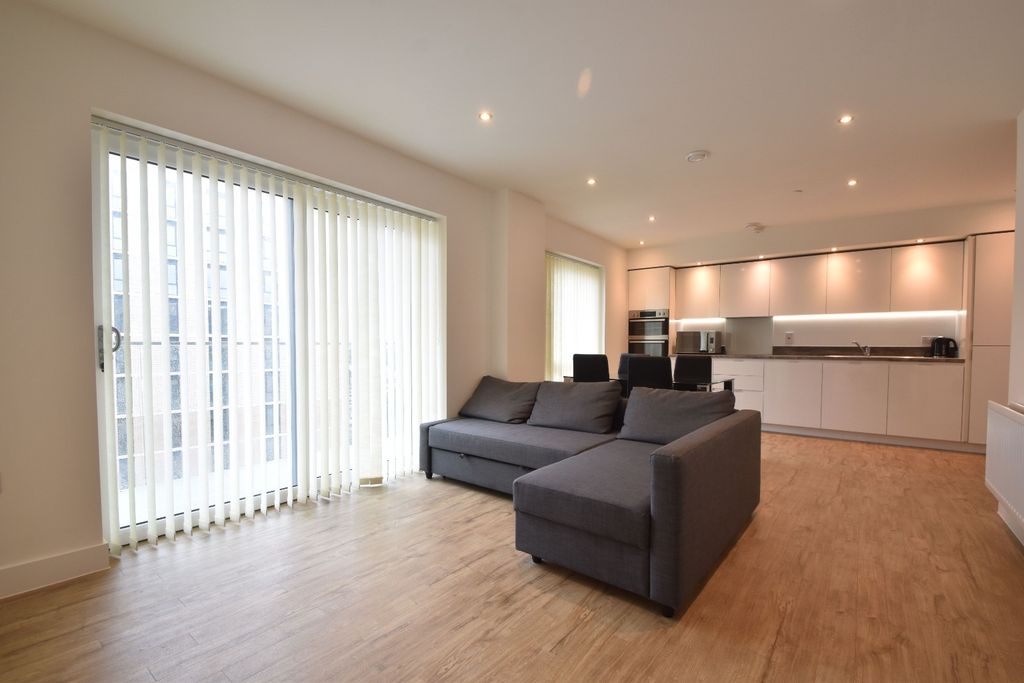 Property photo 2 of 8 4044643