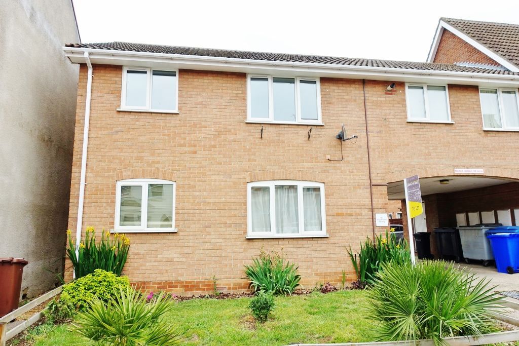 Property photo 1 of 8