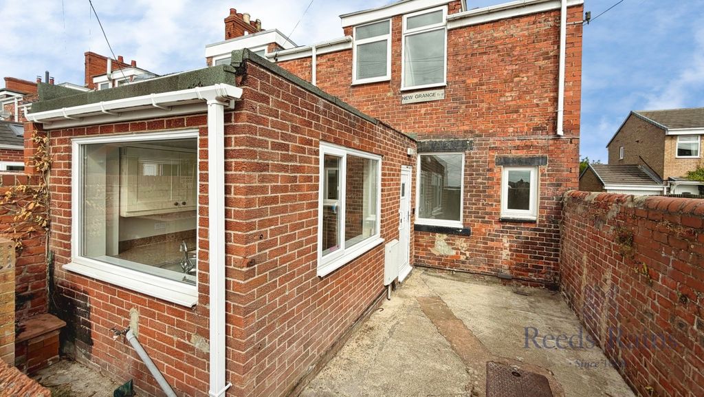 Property photo 1 of 11 Main External