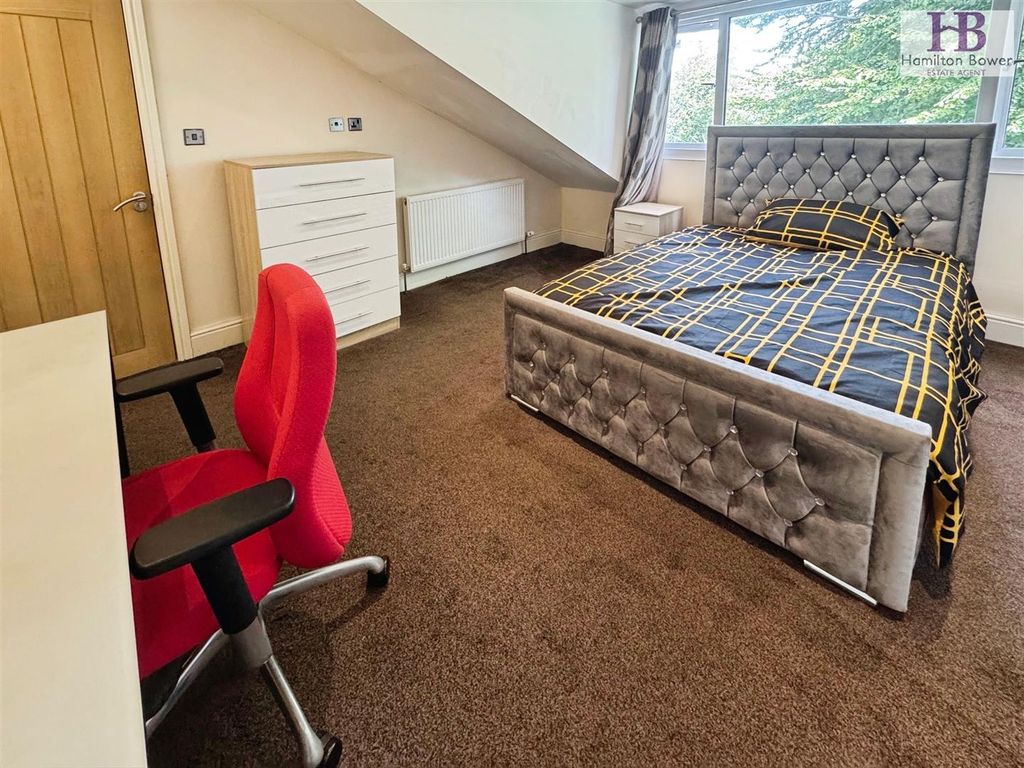Property photo 3 of 11 3d3c017F-3Coniston2.Jpg