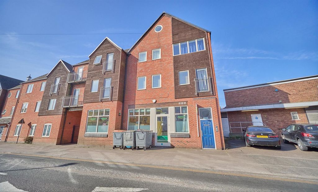 Property photo 1 of 10 Apartment , Blaby 5.Jpg