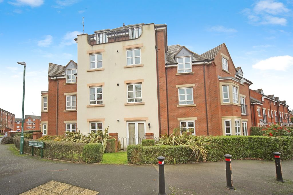 Property photo 3 of 26