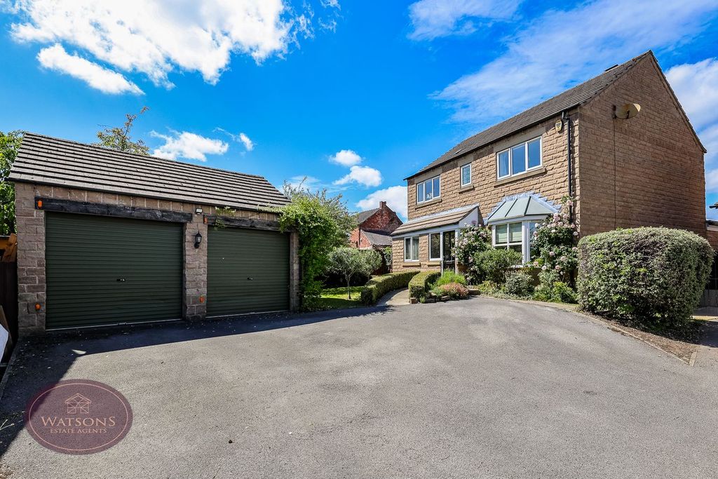 Property photo 1 of 31