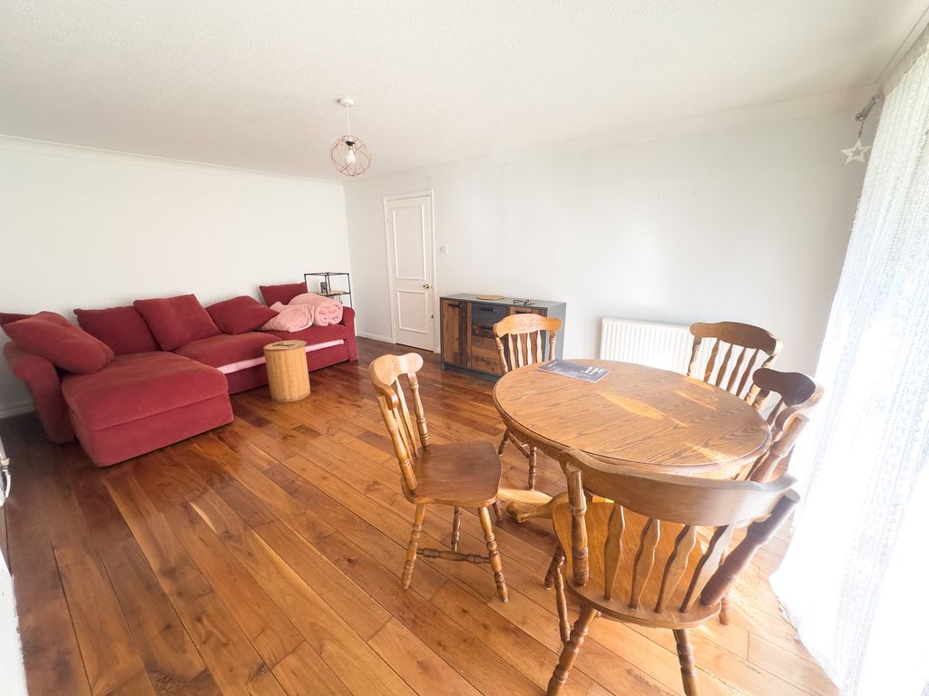 Property photo 2 of 14 Photograph