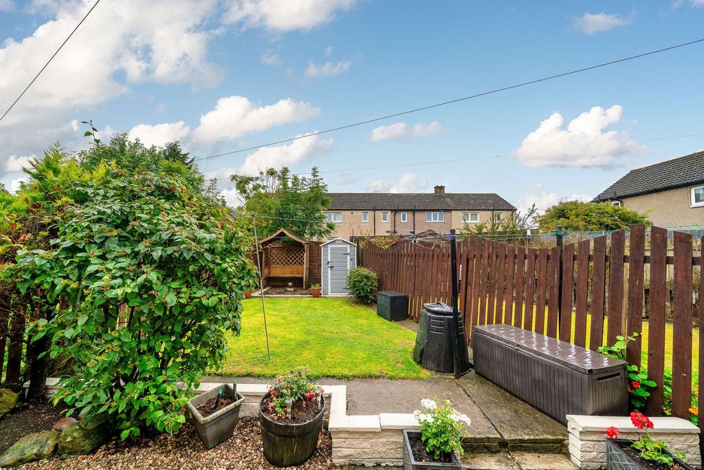 Property photo 2 of 26 Rear Garden