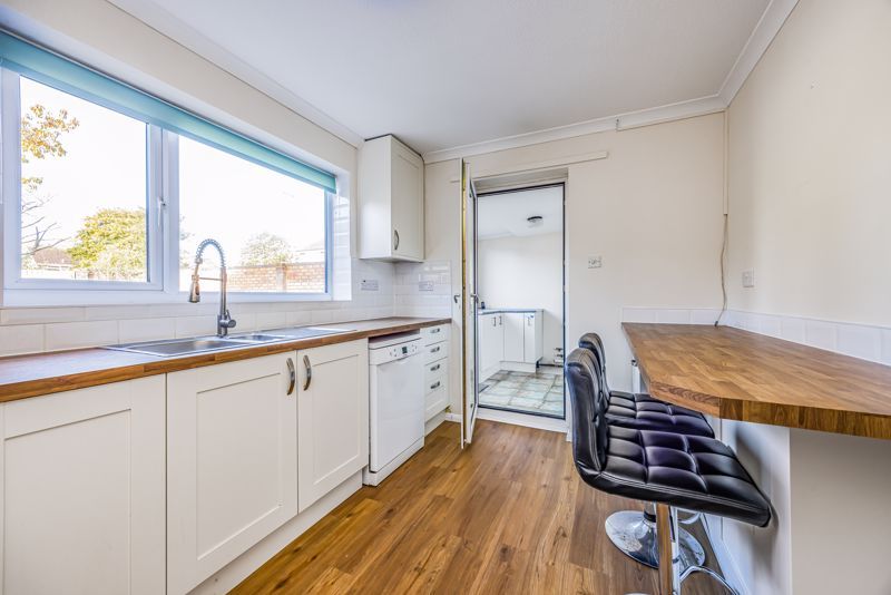 Property photo 3 of 24 Photo 19