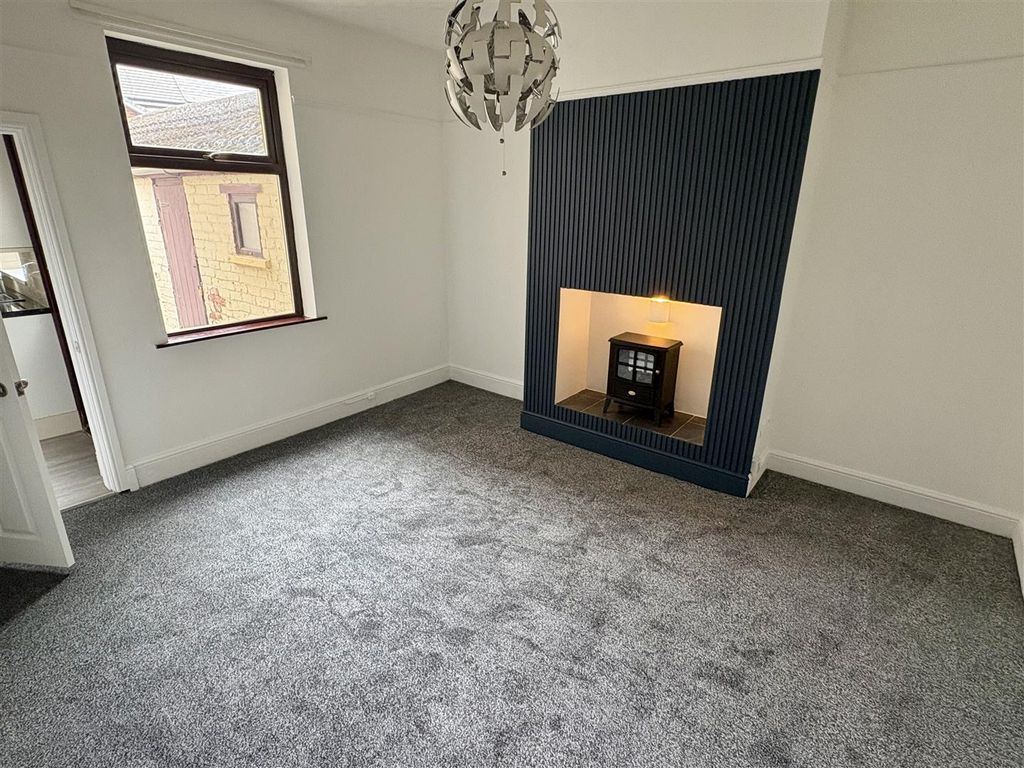 Property photo 3 of 9 Img_0428.Jpg