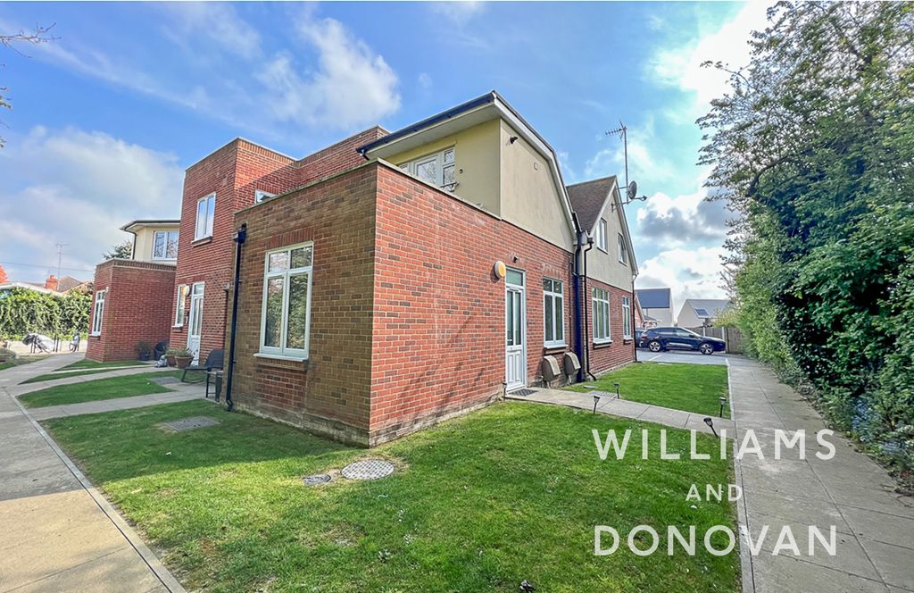 Property photo 1 of 12 Norman House Watermark