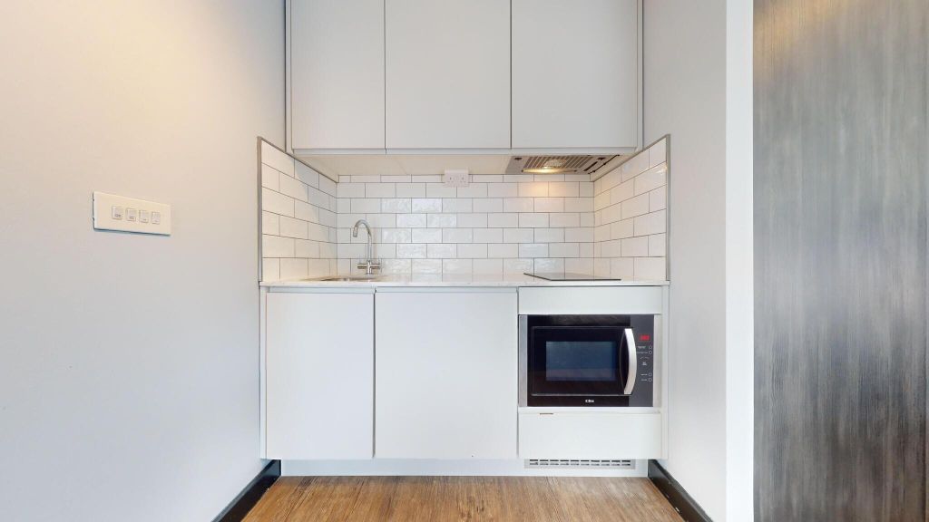 Property photo 2 of 20 Kitchen