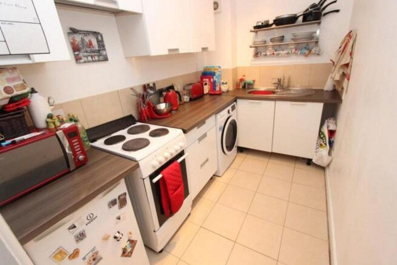 Property photo 3 of 12