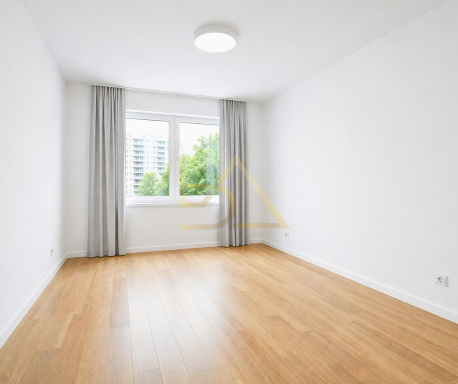 Property photo 2 of 3