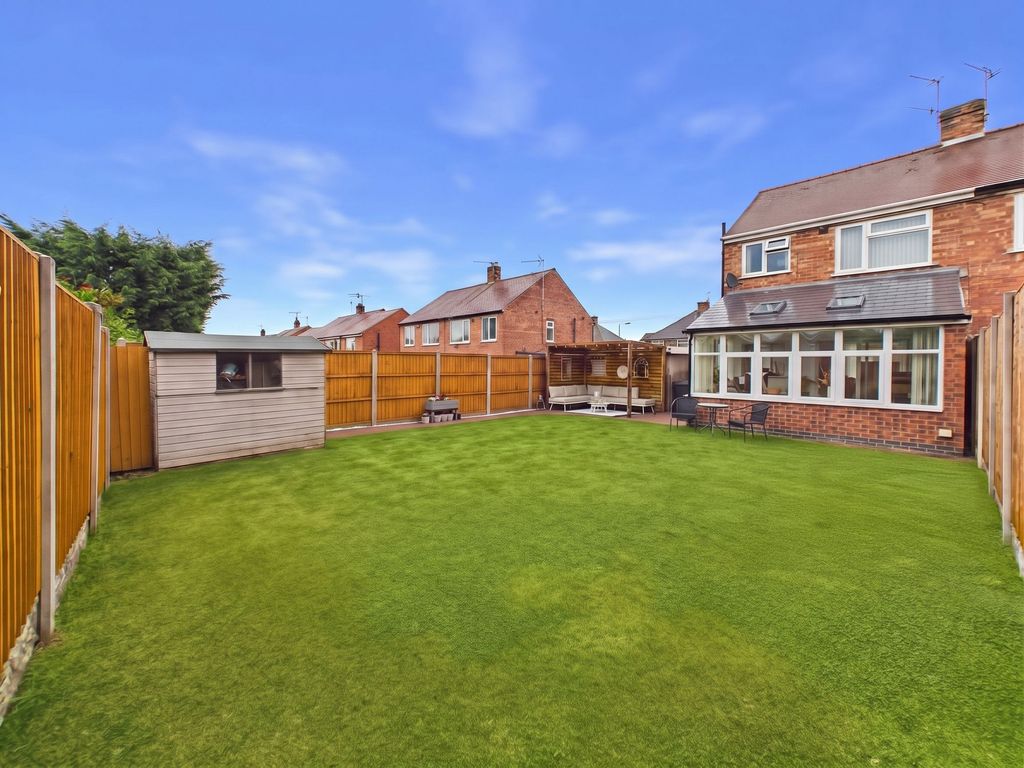 Property photo 1 of 17 Rear Garden