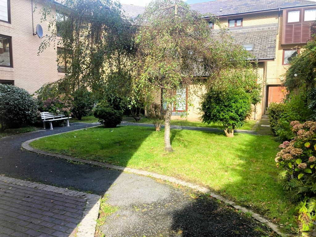 Property photo 3 of 15