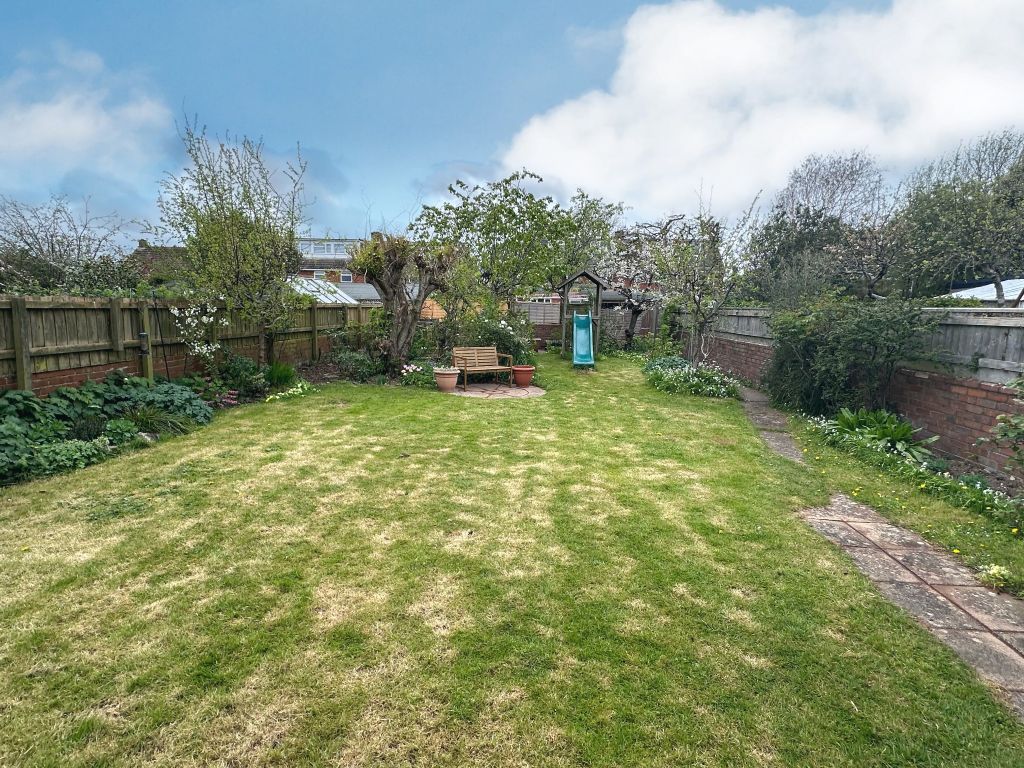 Property photo 3 of 20