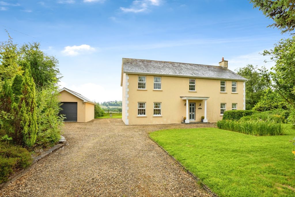 Property photo 1 of 17 Photo