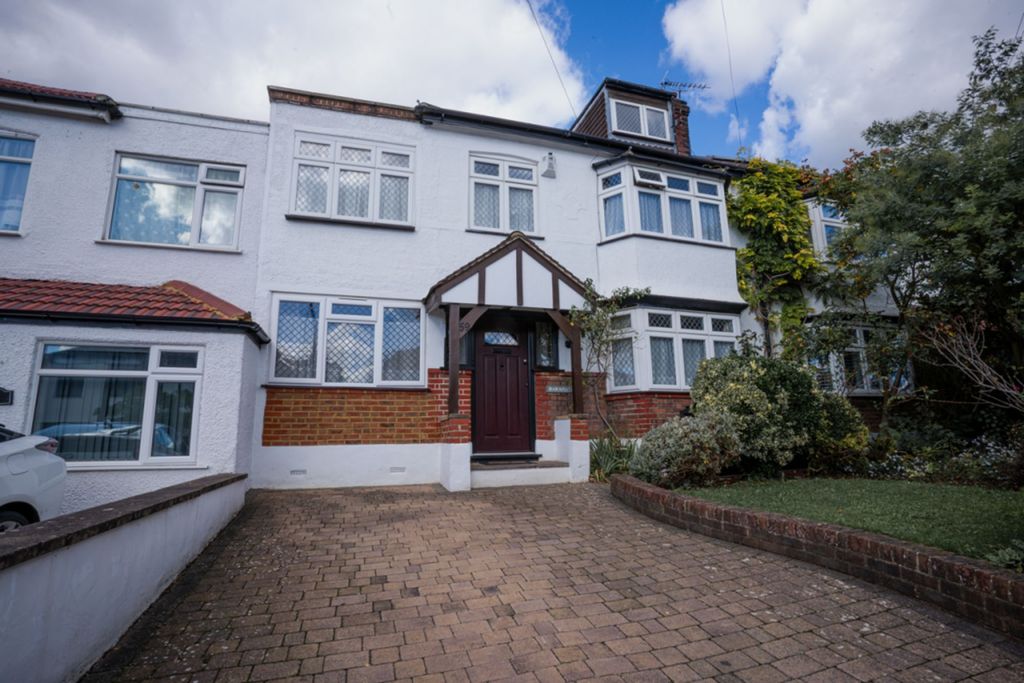 Property photo 2 of 26