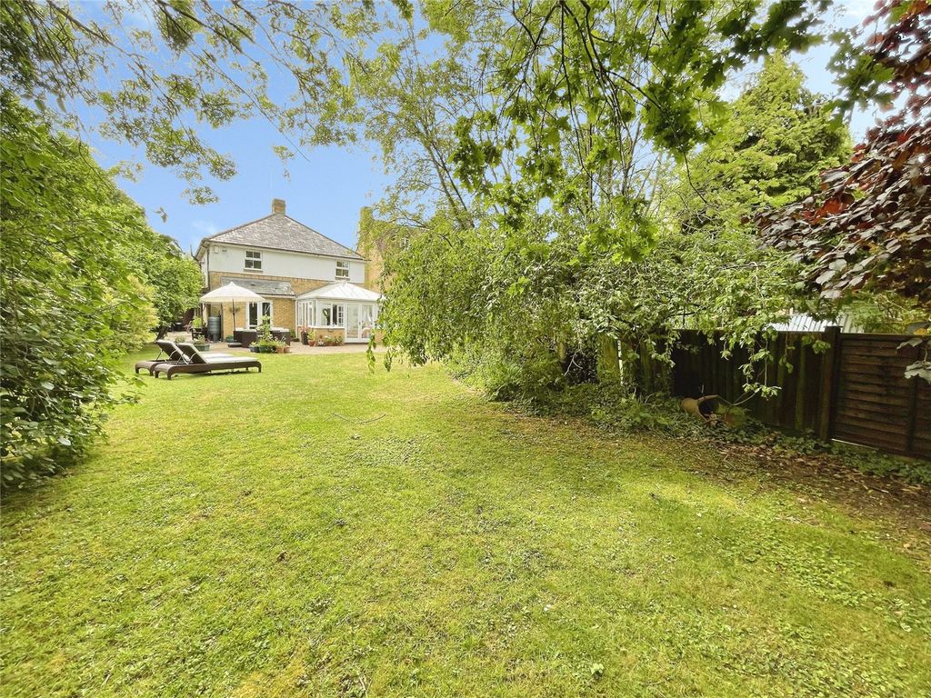 Property photo 3 of 25 Picture No. 52